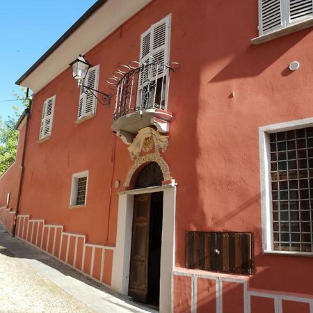 אפרטהוטל קוסטיליולה ד'אסטי La Rocca Di Efisio מראה חיצוני תמונה